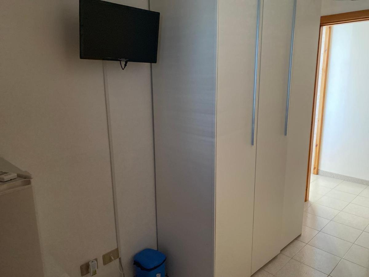 Roca Appartment 2 Luaran gambar